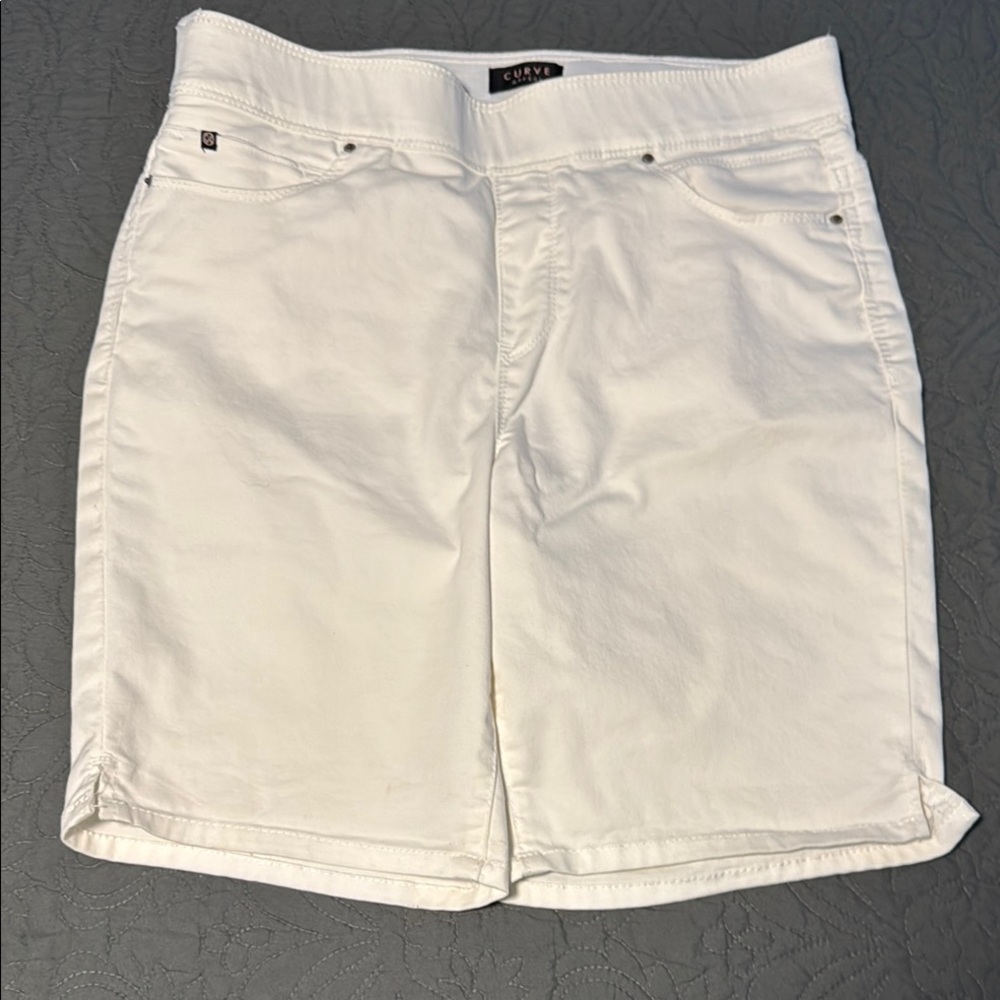 Women's White Bermuda Shorts